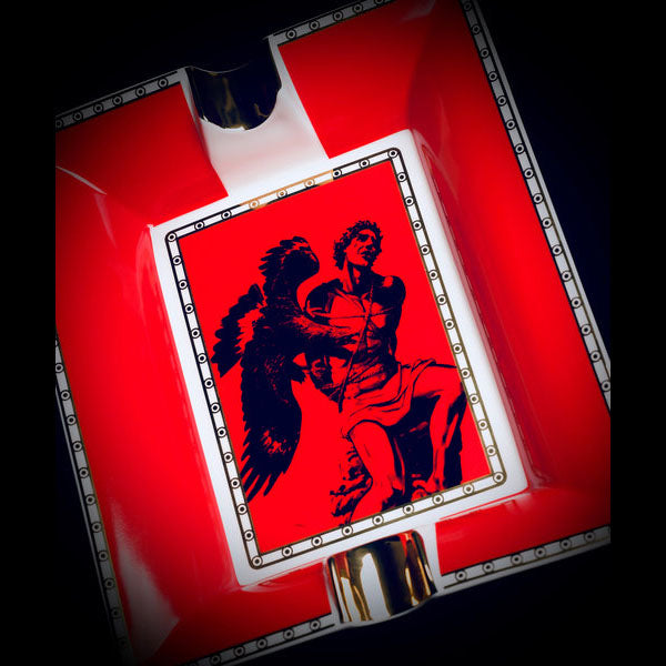 منفضة سيجار بروميثيوس "غاد فاير" سيجار فردي – اللون الأحمر